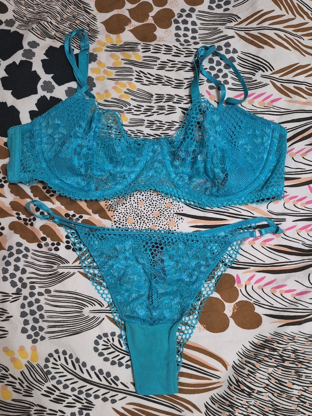 Adore Me Turquoise Lace Underwire Bra & Bikini Panty Set